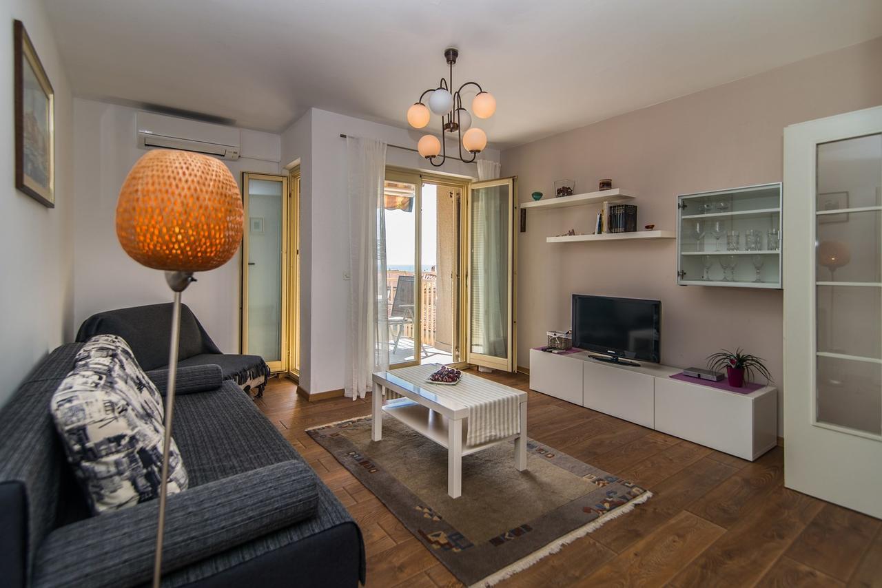 Apartment Vesna Kandlerova Porec Exterior photo